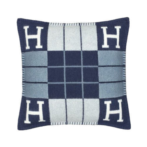 HELSINKI PILLOW